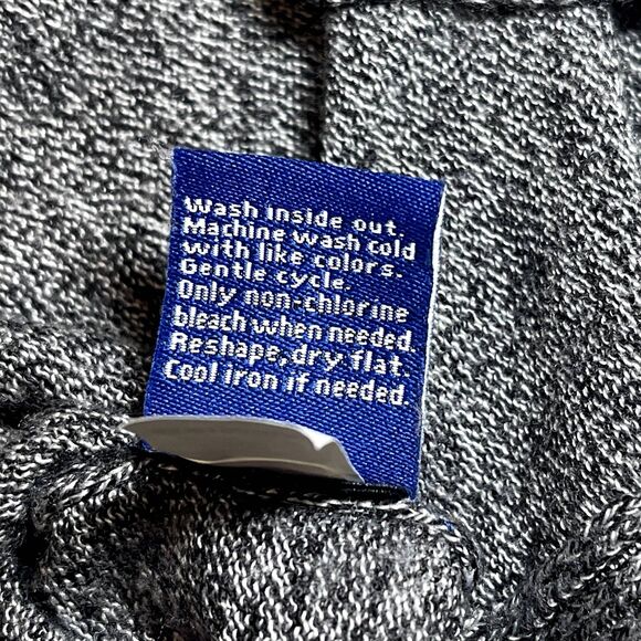 Apt. 9 | Marled Gray Long Sleeve Asymmetrical Hem Sweater | Medium - Picture 9 of 9